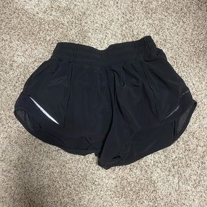 Black Lululemon Hotty Hot Short